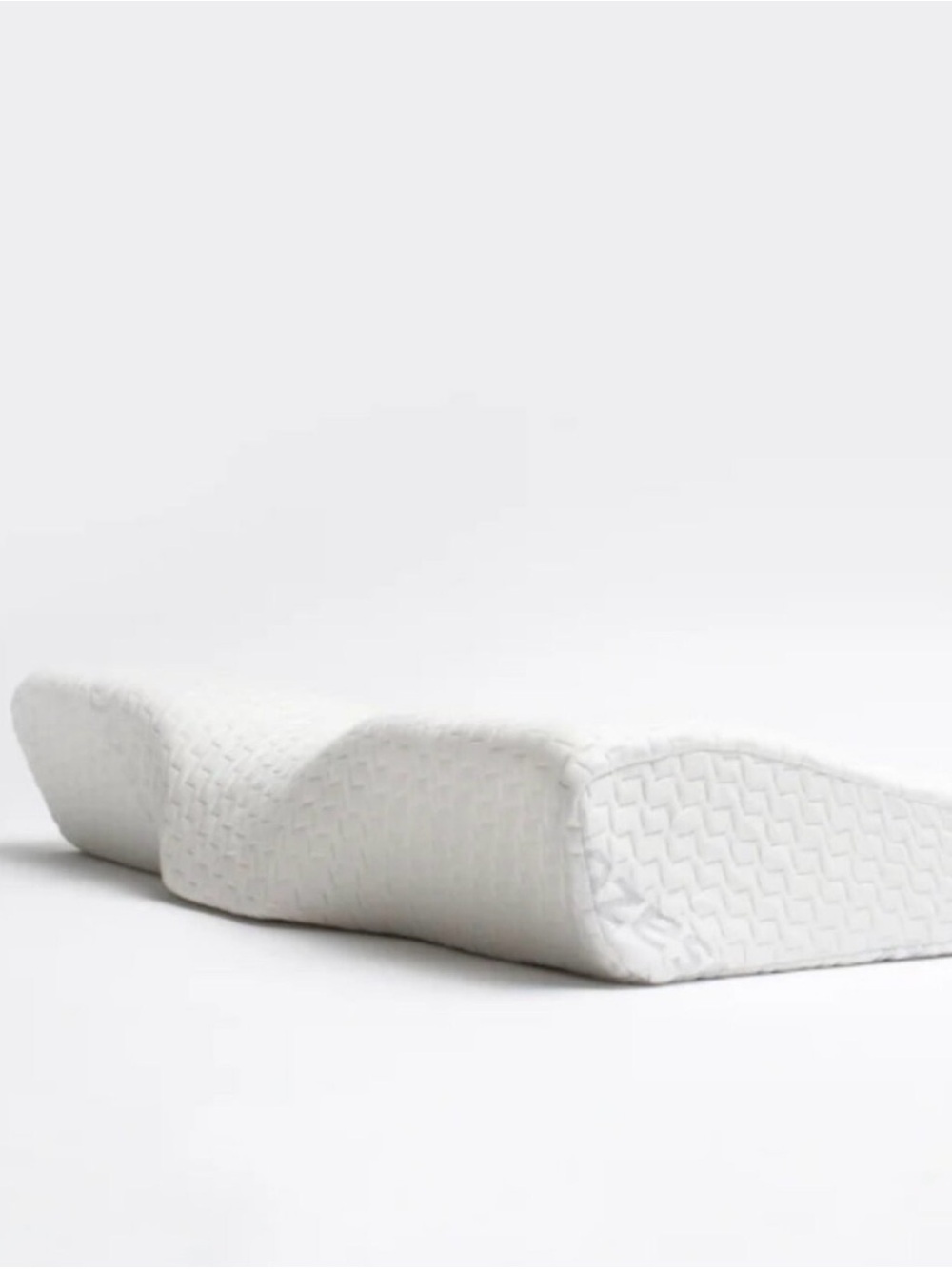 Dosaze Standard / Original Contoured Orthopedic Pillow.